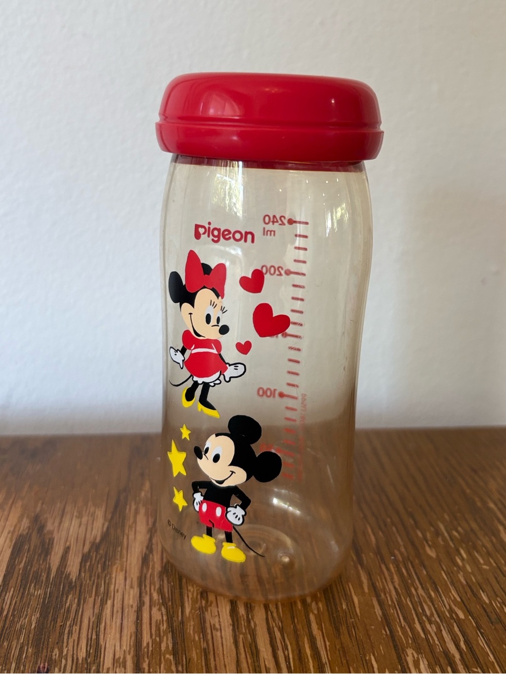 Pigeon Limited Edition Minnie & Mickey Disney Bottle 240 mL